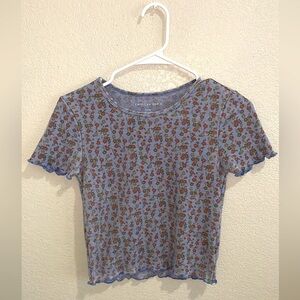 Blue American eagle shirt with flower detail